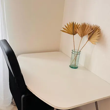 Appartement Cote Jardin - 3 People - Netflix Melun